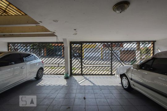 Garagem de casa à venda com 5 quartos, 413m² em Jardim Aeroporto, São Paulo