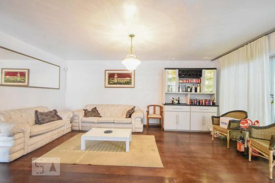 Sala de Estar de casa à venda com 5 quartos, 413m² em Jardim Aeroporto, São Paulo