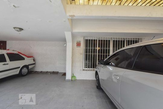 Garagem de casa à venda com 5 quartos, 413m² em Jardim Aeroporto, São Paulo