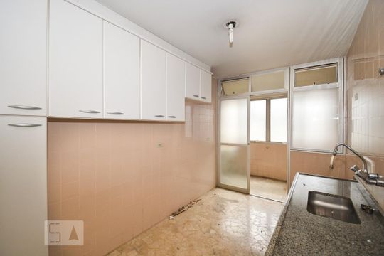 Cozinha de apartamento à venda com 2 quartos, 96m² em Jardim Paulista, São Paulo