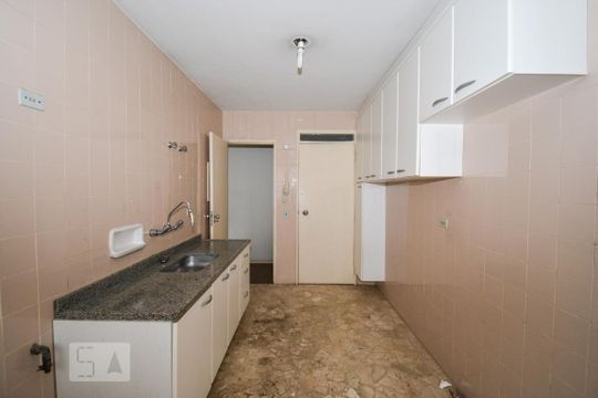 Cozinha de apartamento à venda com 2 quartos, 96m² em Jardim Paulista, São Paulo