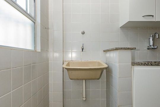 Área de Serviço de apartamento para alugar com 2 quartos, 67m² em Buritis, Belo Horizonte