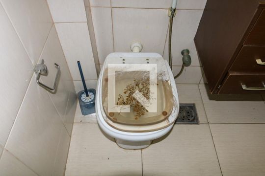 Banheiro de apartamento para alugar com 2 quartos, 85m² em Abolição, Rio de Janeiro