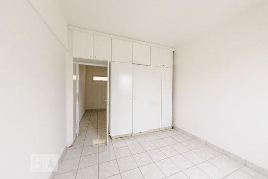 Quarto de kitnet/studio para alugar com 1 quarto, 50m² em Botafogo, Campinas