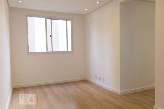 Sala de apartamento para alugar com 2 quartos, 41m² em Cambuci, São Paulo