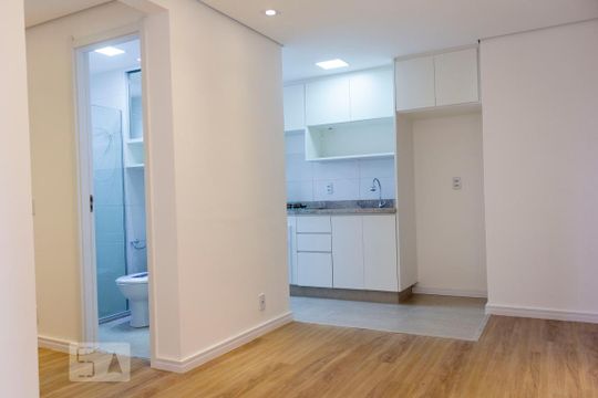 Apartamento para alugar com 2 quartos, 41m² em Cambuci, São Paulo