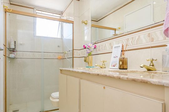 Banheiro Social de apartamento para alugar com 3 quartos, 137m² em Buritis, Belo Horizonte