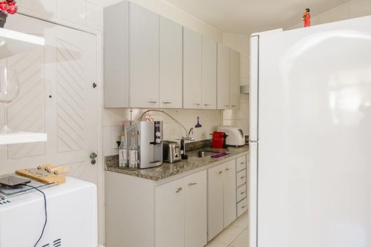 Cozinha de apartamento para alugar com 3 quartos, 137m² em Buritis, Belo Horizonte