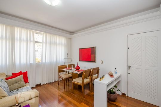Sala de apartamento para alugar com 3 quartos, 137m² em Buritis, Belo Horizonte