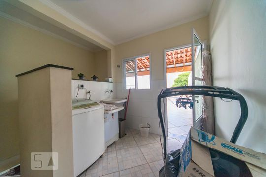 Área de Serviço de apartamento à venda com 3 quartos, 160m² em Utinga, Santo André
