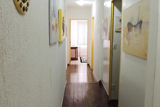 Corredor de casa à venda com 3 quartos, 170m² em Vila Prudente, São Paulo