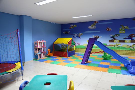 Brinquedoteca de apartamento à venda com 2 quartos, 68m² em Jardim Henriqueta, Taboão da Serra