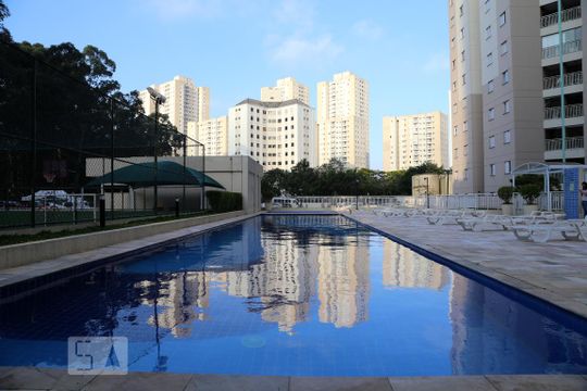 Área comum - Piscina de apartamento à venda com 2 quartos, 68m² em Jardim Henriqueta, Taboão da Serra