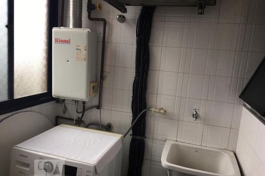 area de serviço de apartamento à venda com 2 quartos, 86m² em Jardim Londrina, São Paulo
