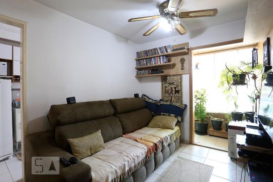 Sala de apartamento à venda com 3 quartos, 65m² em Paraisópolis, São Paulo