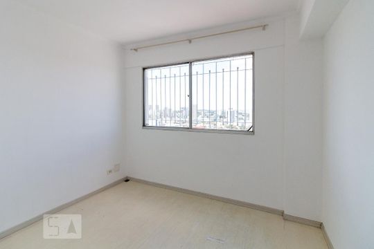 Quarto de kitnet/studio para alugar com 1 quarto, 35m² em Centro, Guarulhos