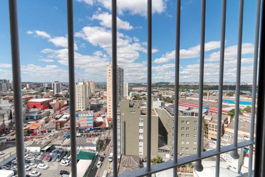 Vista quarto de kitnet/studio para alugar com 1 quarto, 35m² em Centro, Guarulhos