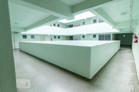 Área comum de kitnet/studio para alugar com 1 quarto, 35m² em Centro, Guarulhos