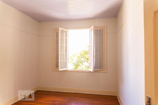 Quarto 1 de casa à venda com 3 quartos, 230m² em Aclimação, São Paulo