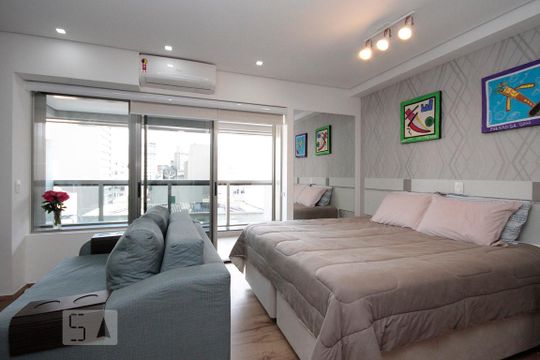 Kitnet/Studio para alugar com 1 quarto, 40m² em República, São Paulo