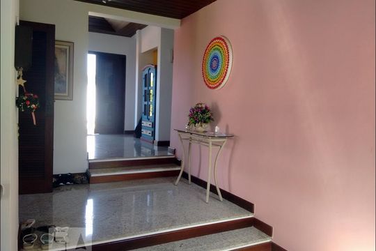 Casa de Condomínio para alugar com 4 quartos, 480m² em Largo da Batalha, Niterói
