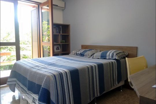 Casa de Condomínio para alugar com 4 quartos, 480m² em Largo da Batalha, Niterói