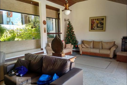 Casa de Condomínio para alugar com 4 quartos, 480m² em Largo da Batalha, Niterói