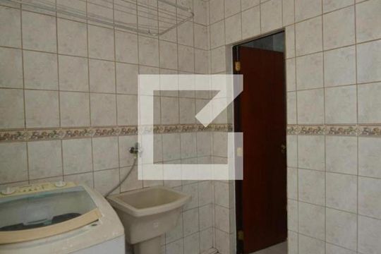 Área de Serviço de apartamento para alugar com 2 quartos, 80m² em Vila da Penha, Rio de Janeiro