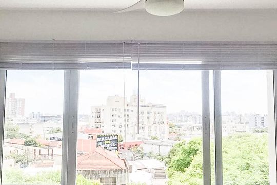 Sala de apartamento à venda com 2 quartos, 80m² em Azenha, Porto Alegre