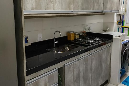 Cozinha de apartamento à venda com 2 quartos, 60m² em Jardim das Vertentes, São Paulo