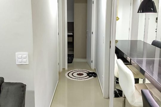 Sala de apartamento à venda com 2 quartos, 60m² em Jardim das Vertentes, São Paulo