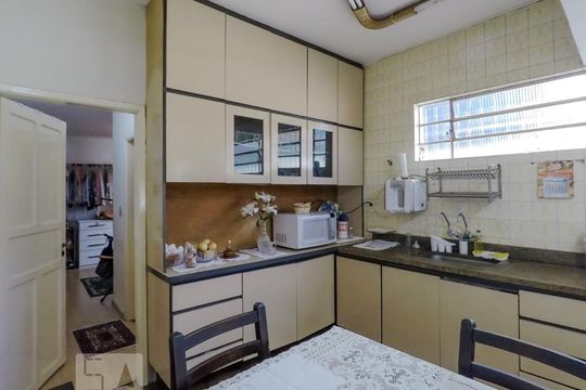 Casa para alugar com 3 quartos, 300m² em Ipiranga, São Paulo