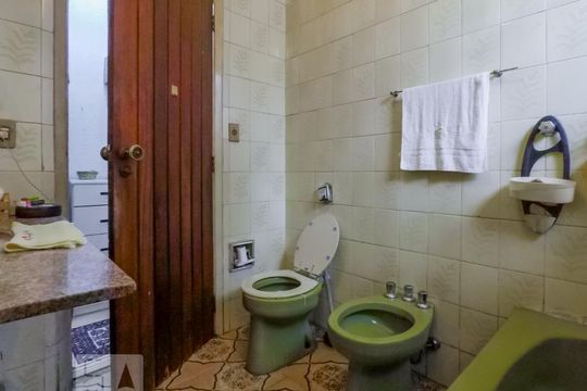 Casa para alugar com 3 quartos, 300m² em Ipiranga, São Paulo