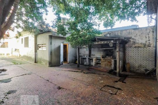 Casa para alugar com 3 quartos, 300m² em Ipiranga, São Paulo