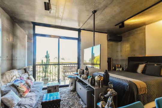 Sala de Estar  de kitnet/studio à venda com 1 quarto, 35m² em Santo Amaro, São Paulo