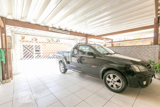 Garagem de casa à venda com 4 quartos, 320m² em Vila Aurora (zona Norte), São Paulo