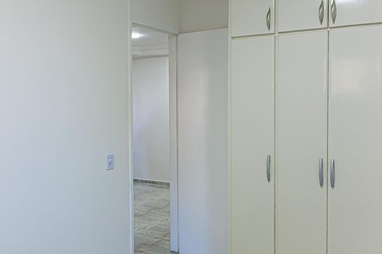 Quarto 1 de apartamento para alugar com 2 quartos, 63m² em Vila Santa Teresa (zona Sul), São Paulo