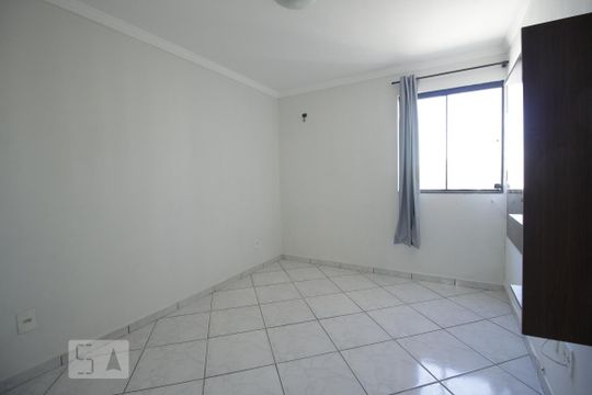 Apartamento para alugar com 2 quartos, 41m² em Guará I, Brasília