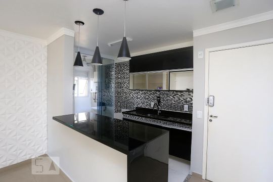 Apartamento para alugar com 3 quartos, 60m² em Vila Suzana, São Paulo