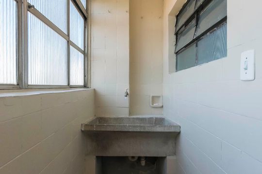 Área de serviço de apartamento para alugar com 3 quartos, 94m² em Cambuci, São Paulo