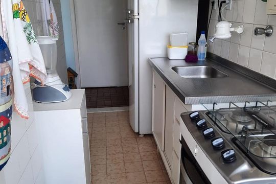 Cozinha de apartamento à venda com 2 quartos, 55m² em Vila Pompéia, São Paulo