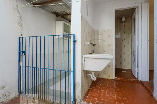 Casa à venda com 2 quartos, 100m² em Vila Santo Estéfano, São Paulo