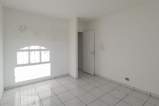 Casa à venda com 2 quartos, 100m² em Vila Santo Estéfano, São Paulo