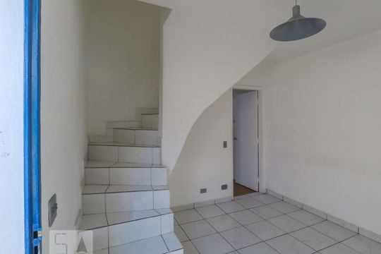 Casa à venda com 2 quartos, 100m² em Vila Santo Estéfano, São Paulo