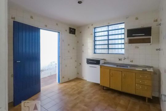 Casa à venda com 2 quartos, 100m² em Vila Santo Estéfano, São Paulo