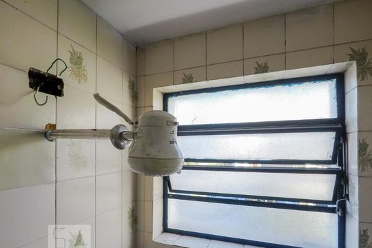 Casa à venda com 2 quartos, 100m² em Vila Santo Estéfano, São Paulo