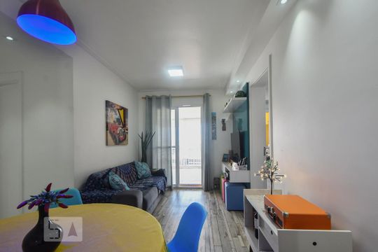 Sala de apartamento para alugar com 2 quartos, 65m² em Jardim Novo Santo Amaro, São Paulo