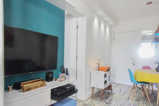 Sala de Estar de apartamento à venda com 2 quartos, 65m² em Jardim Novo Santo Amaro, São Paulo