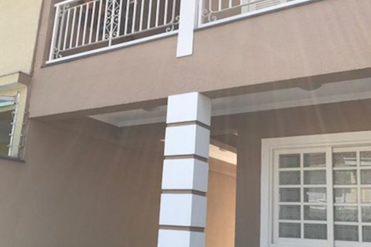 Fachada de casa à venda com 4 quartos, 300m² em Jardim São Paulo(zona Norte), São Paulo