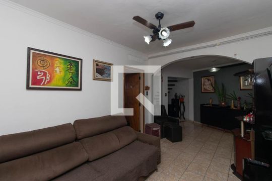 Casa à venda com 3 quartos, 200m² em Vila Maria, São Paulo